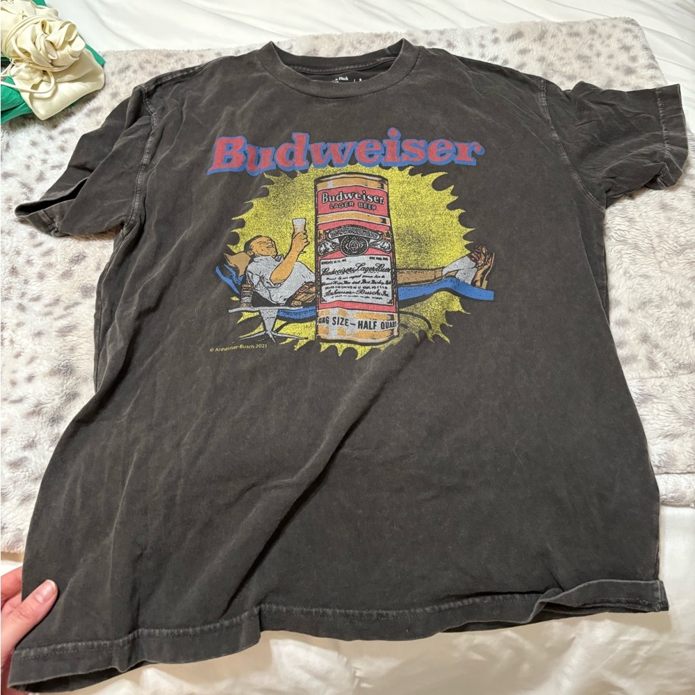 Abercrombie Budweiser Tee ( Unisex men’s sizing)